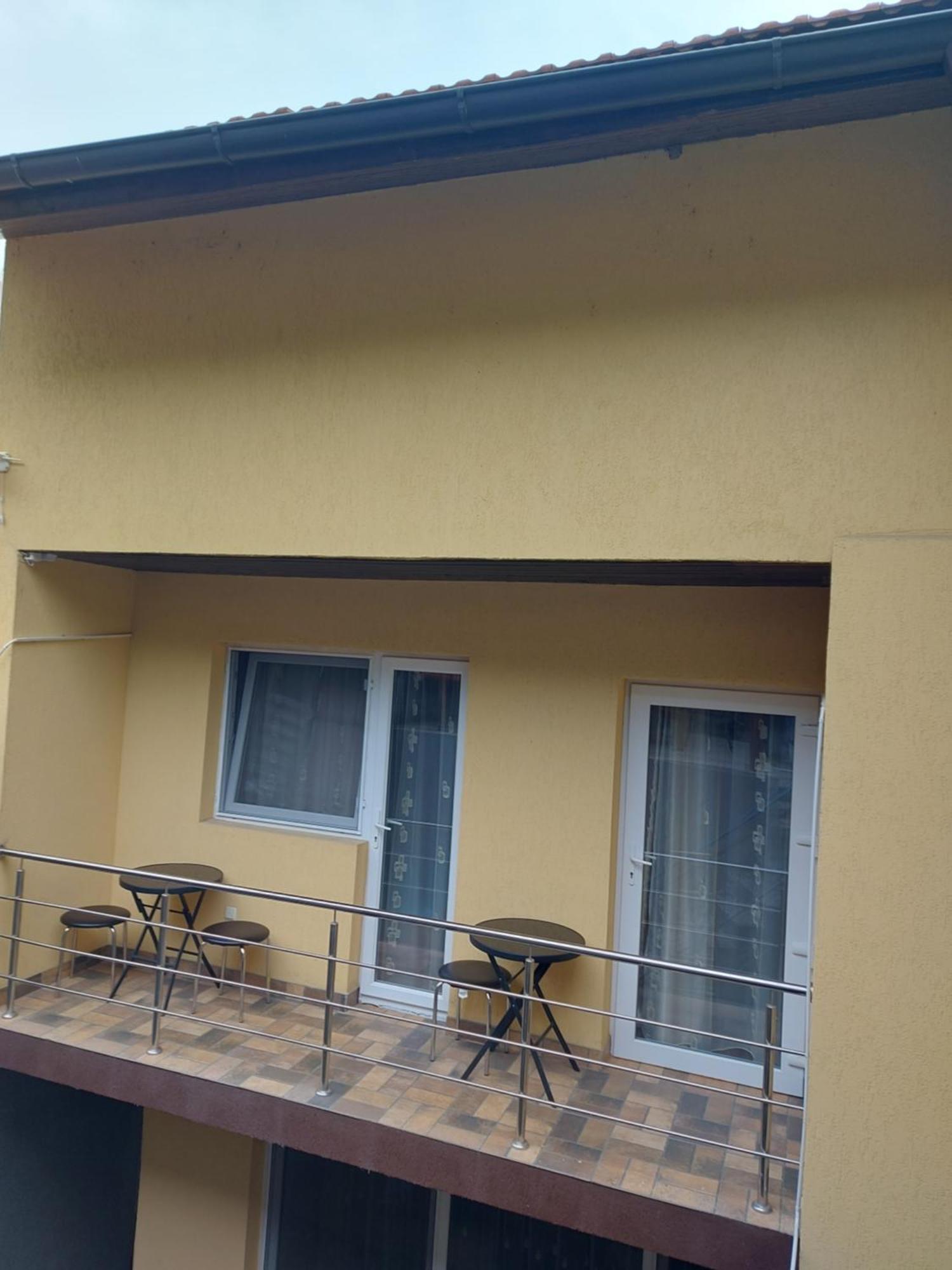 Hotel Casa Dalys Orşova Exterior foto
